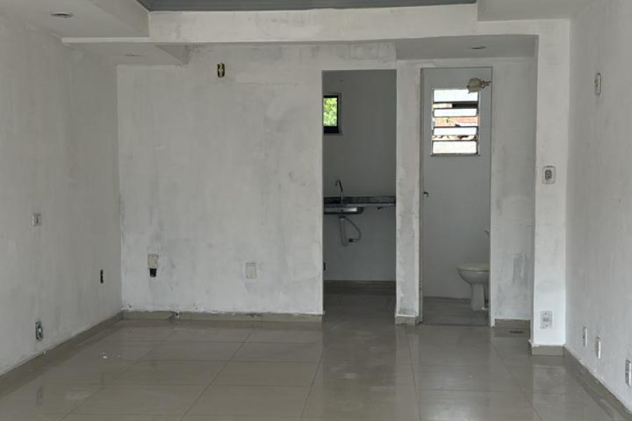 WhatsApp Image 2025-05-31 at 08.49.24 (2)